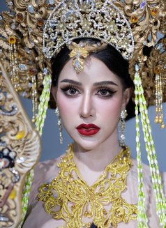 Zahra Aqila Srg - Transsexual escort in Jakarta Photo 14 of 18