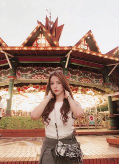Zahra Aqila Srg - Transsexual escort in Jakarta Photo 1 of 20