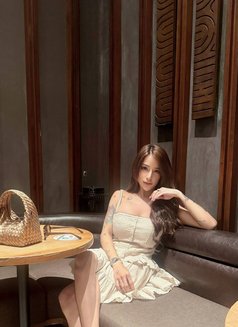 Zahra Aqila Srg - Transsexual escort in Jakarta Photo 6 of 20