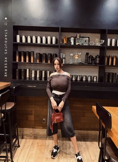 Zahra Aqila Srg - Acompañantes transexual in Jakarta Photo 16 of 28