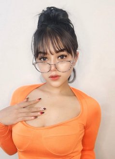 Zahra Calista - escort in Singapore Photo 3 of 9