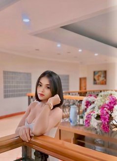 Zahra Calista - escort in Singapore Photo 7 of 9