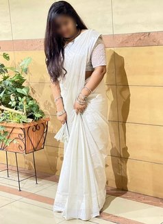 Zahra Independent Chennai Girl - escort in Dubai Photo 1 of 14