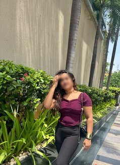 Zahra Independent Chennai Girl - escort in Dubai Photo 2 of 14