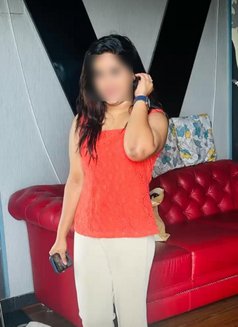 Zahra Independent Chennai Girl - escort in Dubai Photo 6 of 14