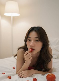 Zahra - escort in Bali Photo 9 of 9