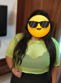 Zahra Khan - escort in Noida Photo 5 of 11