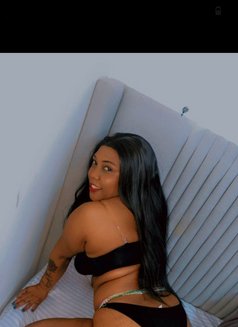 Zahri - puta in Nairobi Photo 1 of 4