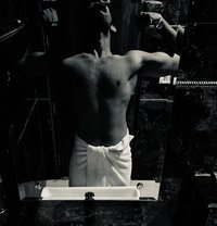 Zaid Abram - Male companion in Kochi