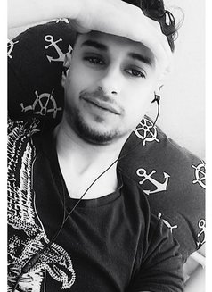 Zaid - Acompañantes masculino in London Photo 1 of 14