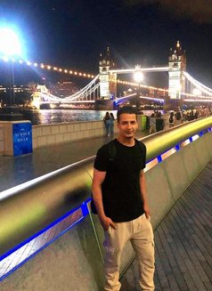 Zaid - Acompañantes masculino in London Photo 7 of 14
