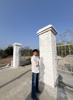 Zaifi - Acompañantes masculino in Dehradun, Uttarakhand Photo 2 of 3