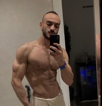 Zain in Riyadh - Male escort in Riyadh Photo 1 of 5