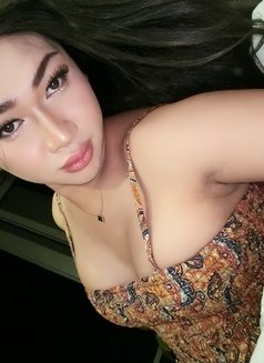 Zainab - Transsexual escort in Phuket Photo 16 of 18