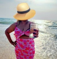 zaina khan hot wife - puta in Hyderabad