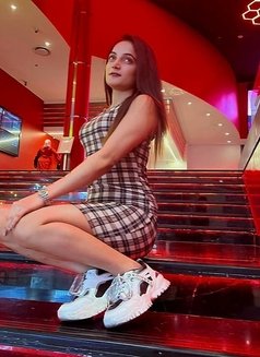 Zaini Indian Model - escort in Dubai Photo 4 of 5