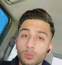 Zaini - Male escort in Dubai