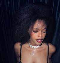 Zaira - puta in Guangzhou
