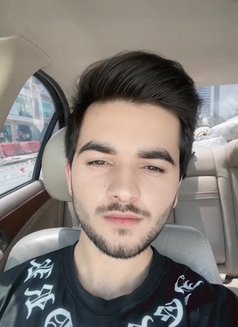 Zak - Male companion in Bangkok Photo 3 of 3