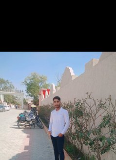 For dear girls and women - Male escort in Jaipur Photo 2 of 3