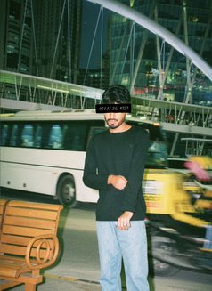 Zalim - Acompañantes masculino in Dubai Photo 4 of 9
