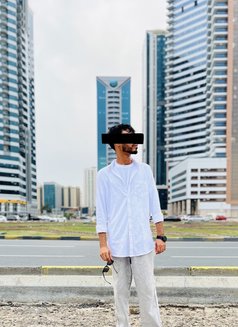 Zalim - Acompañantes masculino in Dubai Photo 5 of 9