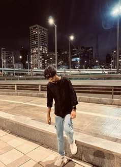 Zalim - Acompañantes masculino in Dubai Photo 8 of 9