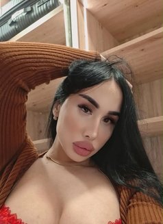 Zalina - Transsexual escort in Baku Photo 15 of 17