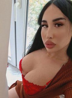 Zalina - Transsexual escort in Baku Photo 16 of 17