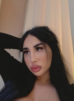 Zalina - Transsexual escort in Baku Photo 17 of 17