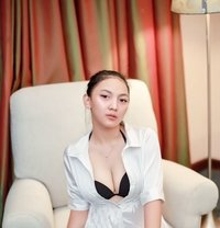 Zaline Zakisha - escort in Bali