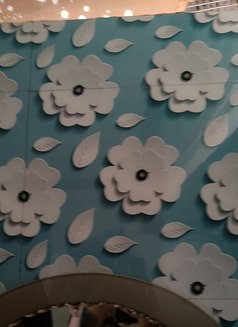 Zamp Independent - Male escort in Mumbai Photo 2 of 3