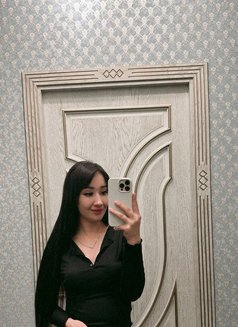 Zan - escort in Riyadh Photo 1 of 7