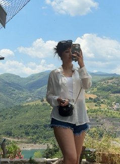 Zan - escort in Riyadh Photo 2 of 7