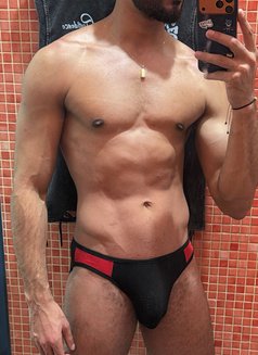 Zane - Acompañantes masculino in Riyadh Photo 1 of 10