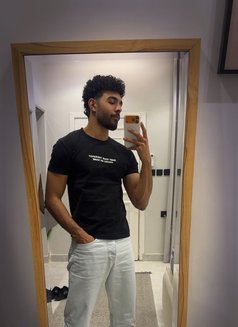 Zane - Acompañantes masculino in Riyadh Photo 8 of 10