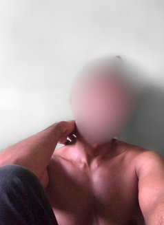 Zane - Male escort in Colombo Photo 5 of 6