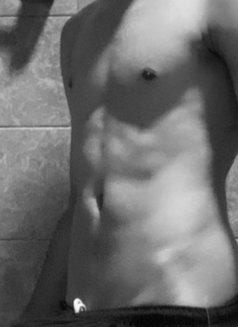 Zane Hart - Acompañantes masculino in Dubai Photo 2 of 8