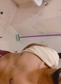 Zane (FFM,Licking, Hardcore,69) - Male escort in Colombo Photo 1 of 2