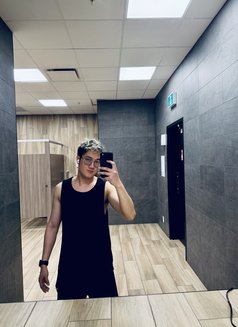 Zanjo - Male escort in Calgary Photo 5 of 7