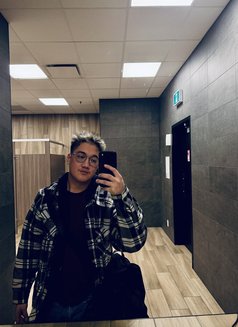 Zanjo - Male escort in Calgary Photo 7 of 7