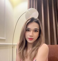 Zanza Top & Bottom - Transsexual escort in Riyadh Photo 7 of 10