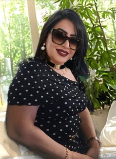 Zar'a - masseuse in Dubai Photo 2 of 3