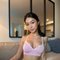 Zara - escort in Singapore Photo 3 of 5