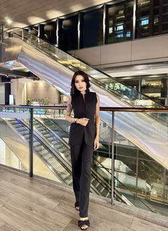 Zara Aqila - Transsexual escort in Jakarta Photo 21 of 22