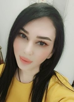 Zara - escort in Muscat Photo 8 of 9