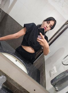 Zara Escort Gurgaon - puta in Gurgaon Photo 2 of 3