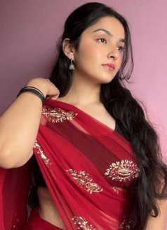 Zara - escort in Chandigarh Photo 4 of 4