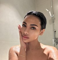 Zara - escort in Macao