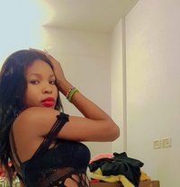 ZARA FROM EAST OF KAILASH SAKET - escort in New Delhi Photo 3 of 4